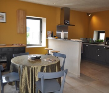 L'Intendance Holiday Home - Kitchen / Dining room